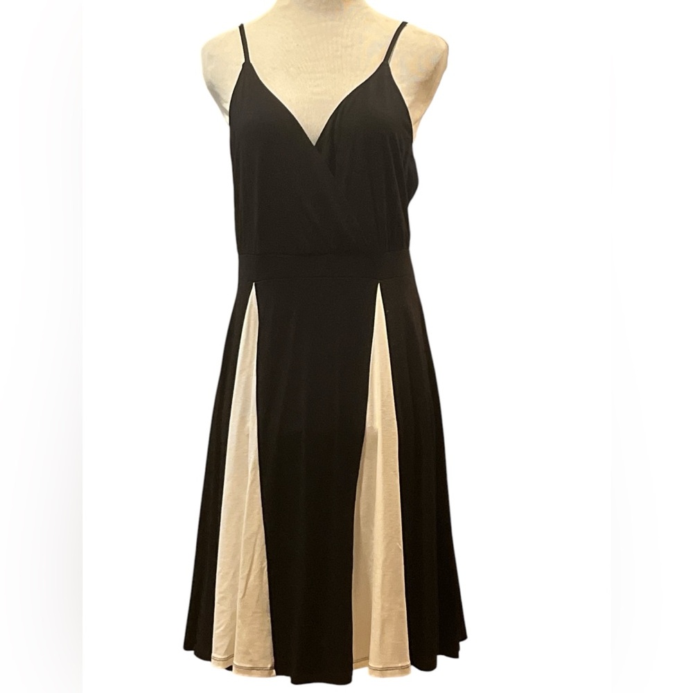 💚#2577 EUC Lascana for Venus Elegant Black and Cream Dress - Picture 3 of 10